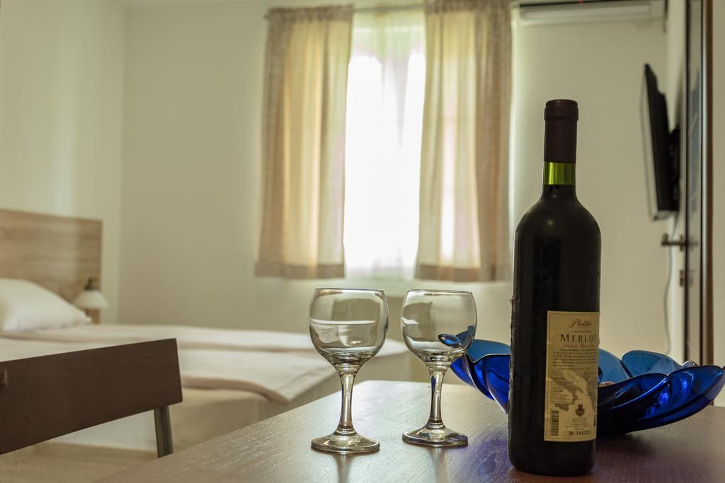 Apartmani Mendula Budva Ngoại thất bức ảnh