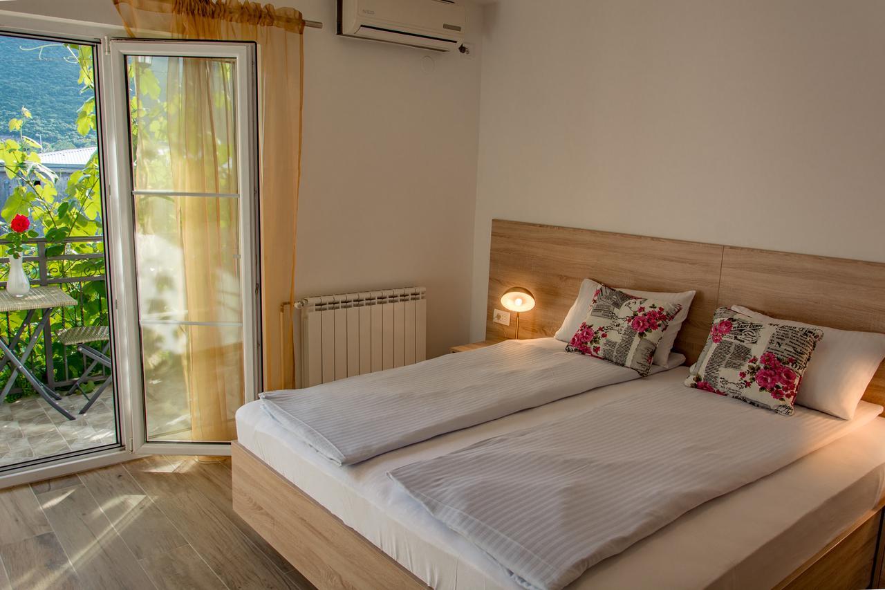 Apartmani Mendula Budva Ngoại thất bức ảnh